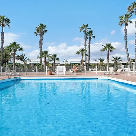 Casa Adriana 아파트 플라야블랑카